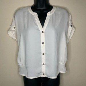 Xhiliration Cream Cropped Sheer Button Down Blouse Small
